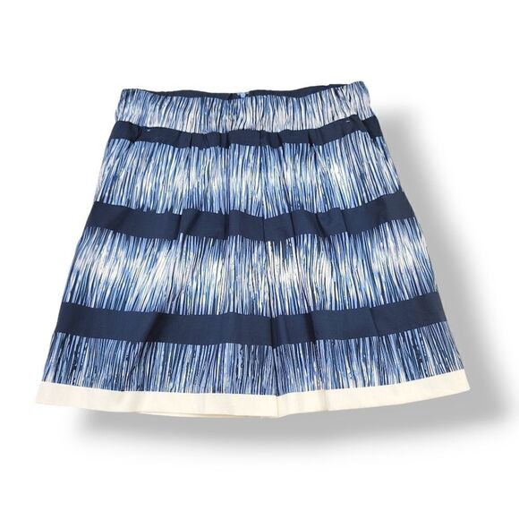 Vintage Y2K Banana Republic Pleated Striped Skirt in Blue/White Size Large - Picture 2 of 8